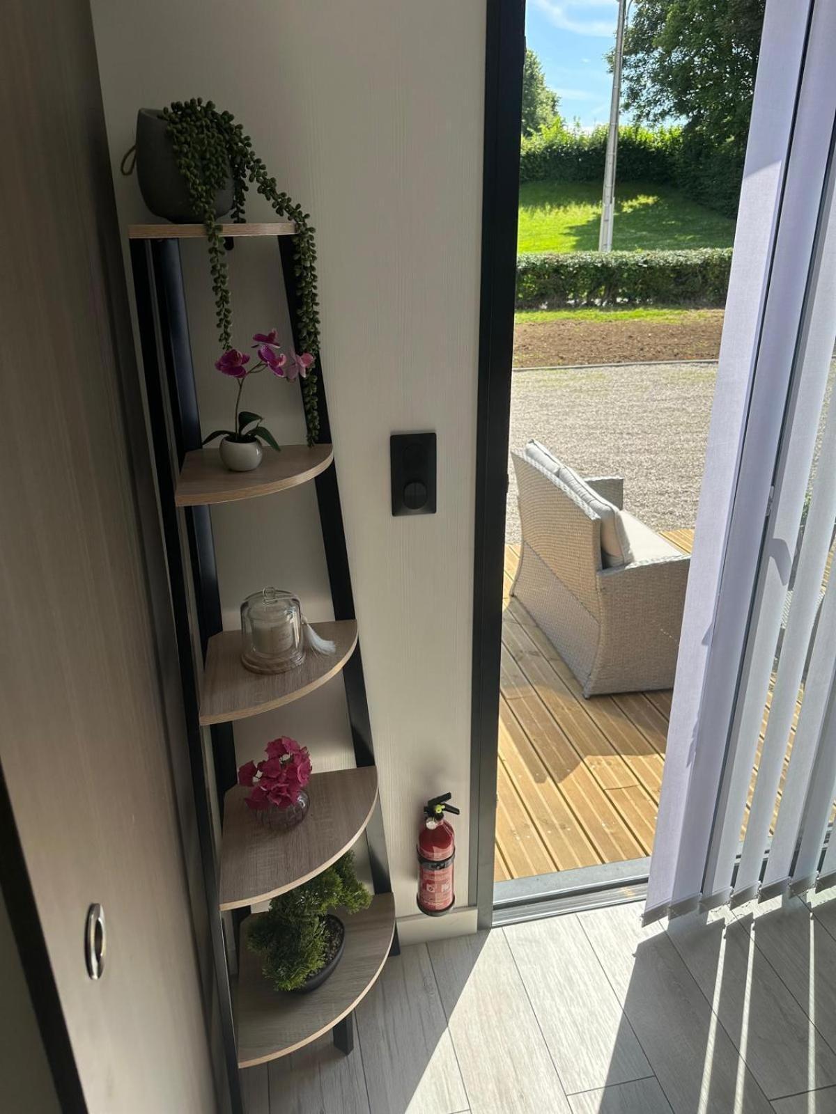 Cottage Bungalow Le St Vel' Velennes  Экстерьер фото